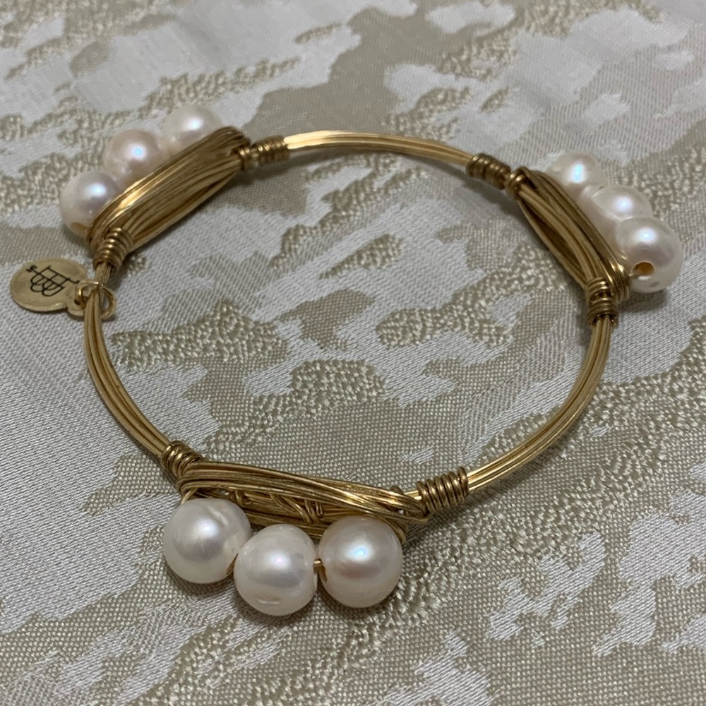 Bourbon and Bowties Pearl Bracelet